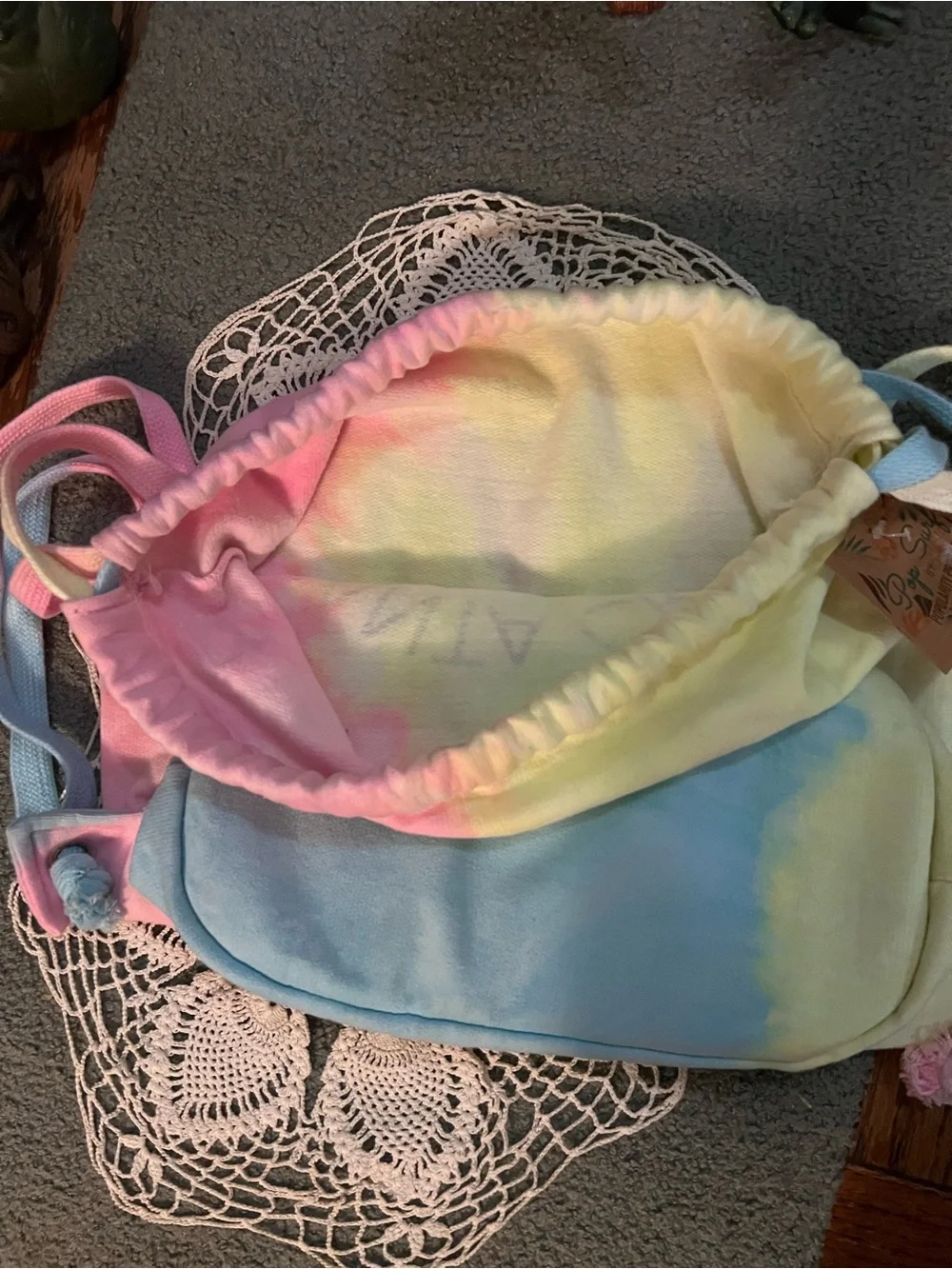 NWT Santa Cruz Extra large Tie-Dye Drawstring Backpack W 14,5” L 18.5” Swim